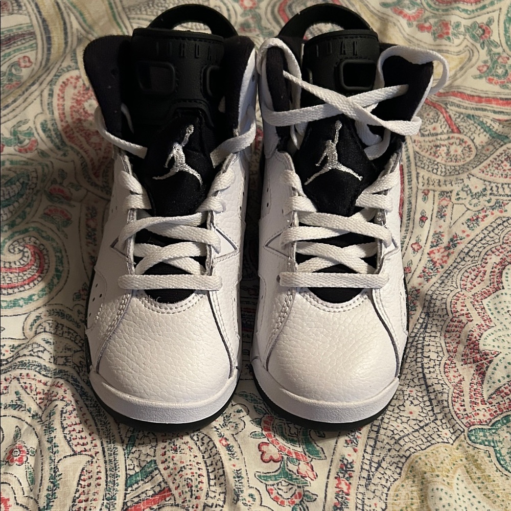 Jordan Kids White and Black High-Top Basketball Sneakers 12.5C